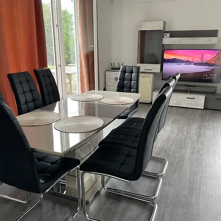 райска тишина بيت للعطل