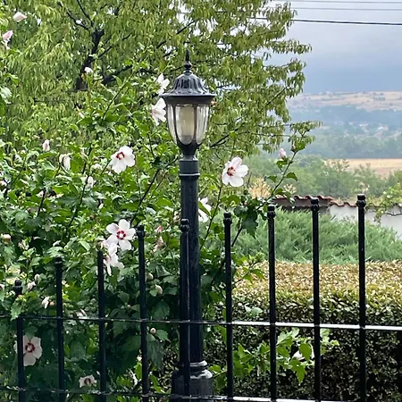 райска тишина بيت للعطل