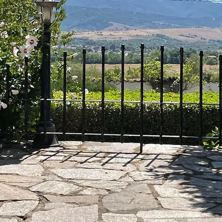 بيت للعطل райска тишина