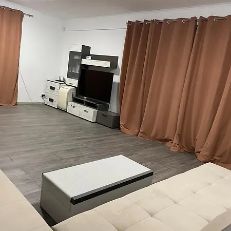 райска тишина 別荘