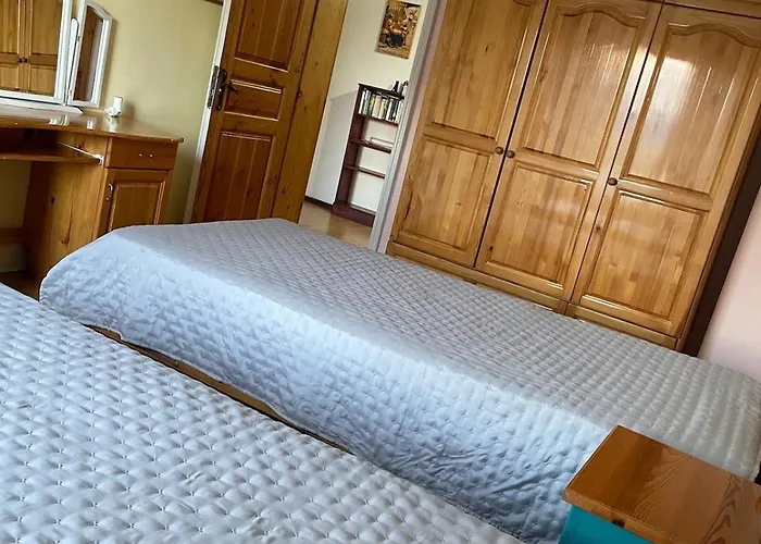 райска тишина 別荘