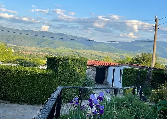 райска тишина 別荘