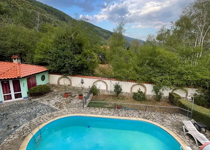 райска тишина 別荘 *